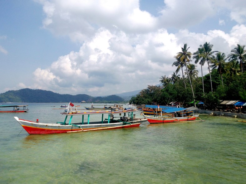 pantai lampung